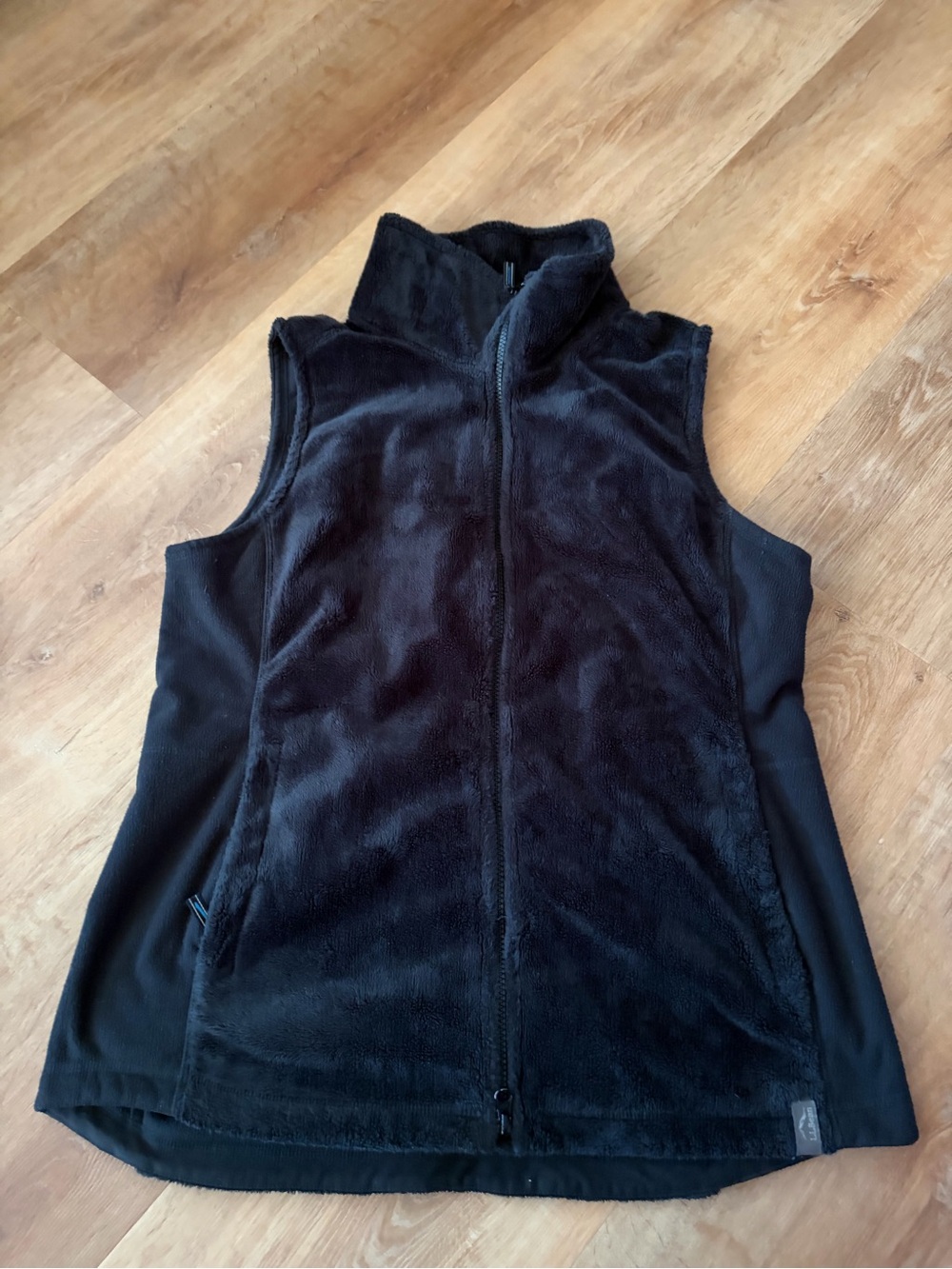 L.L.Bean Women’s Black Fleece Vest Size Medium